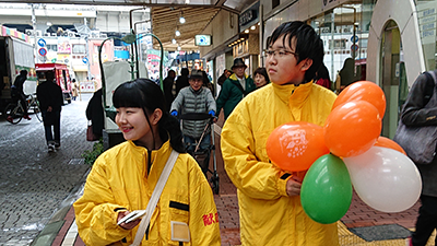 神戸野田高等学校の生徒と献血ボランティアに参加