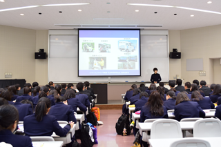 神戸商業高校「貿易人KOBEプロジェクト」