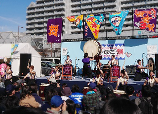 「第20回　神戸・垂水いかなご祭」で和太鼓部が演奏のサムネイル