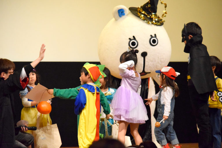 来場者3000人！学生と子どもたちの笑顔が溢れた『Ryuka Halloween』のサムネイル
