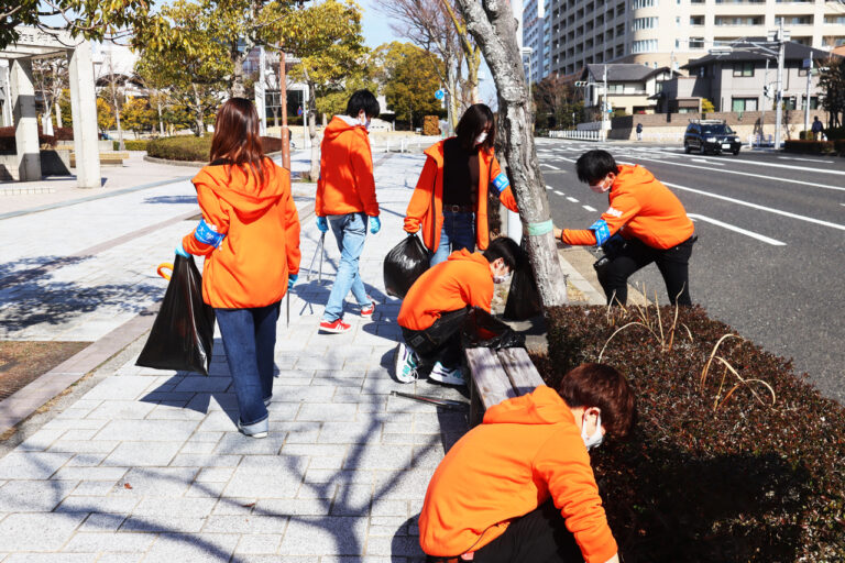 社会イベント隊ランニングボランティア部が大学周辺の清掃活動を実施のサムネイル
